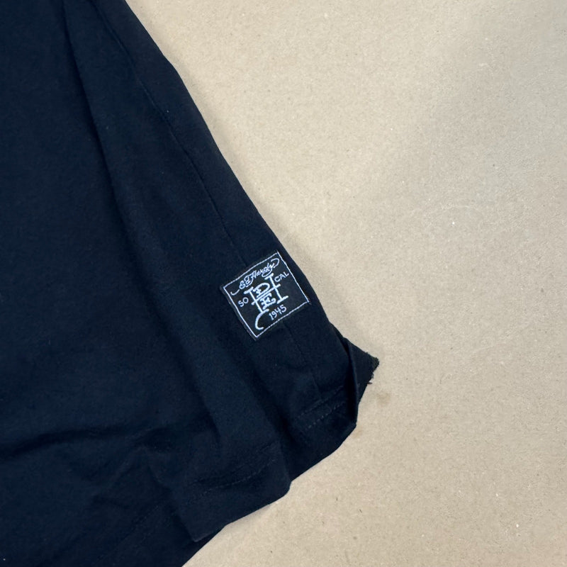 Detailansicht: Sourced limited accessories and clothes Ed Hardy vintage rhinestones black T-shirt – Logo, Nähte oder Material