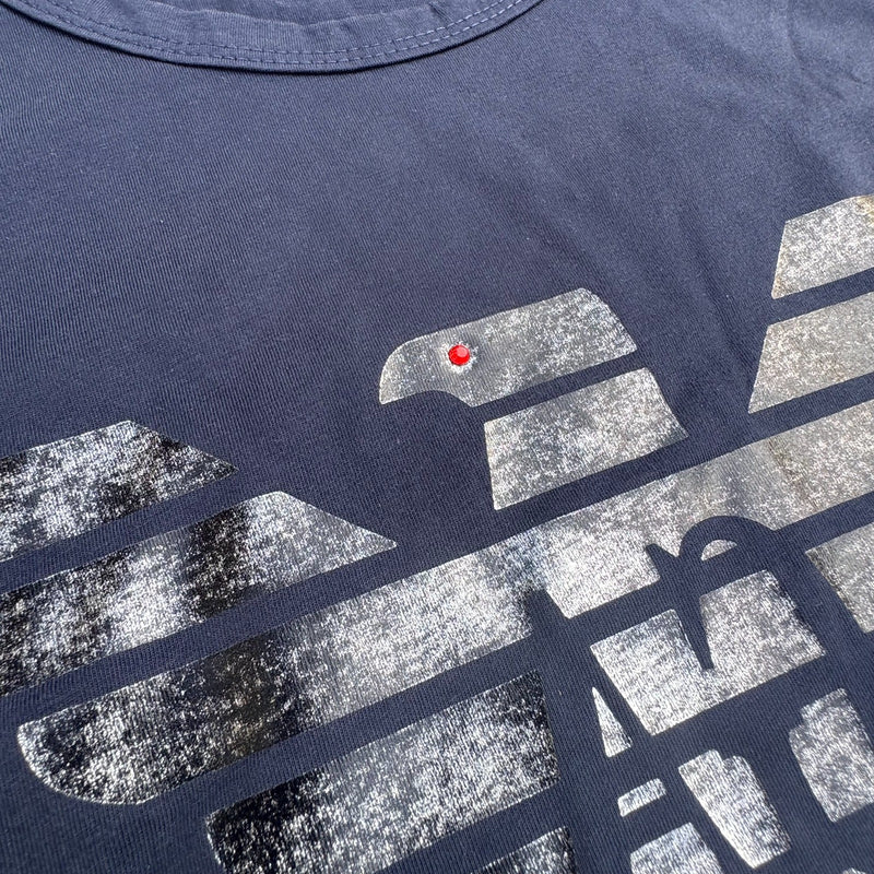 Detailansicht: Sourced limited accessories and clothes Emporio Armani vintage 90s T-shirt – Logo, Nähte oder Material