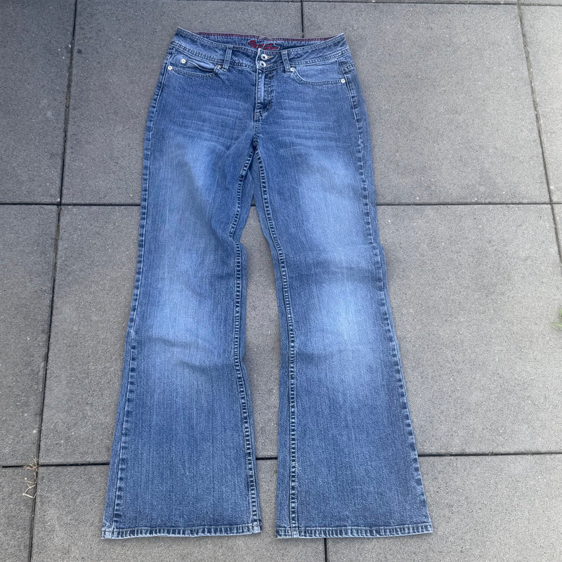 Detailansicht: Sourced limited accessories and clothes Esprit wide leg y2k retro denim jeans – Logo, Nähte oder Material