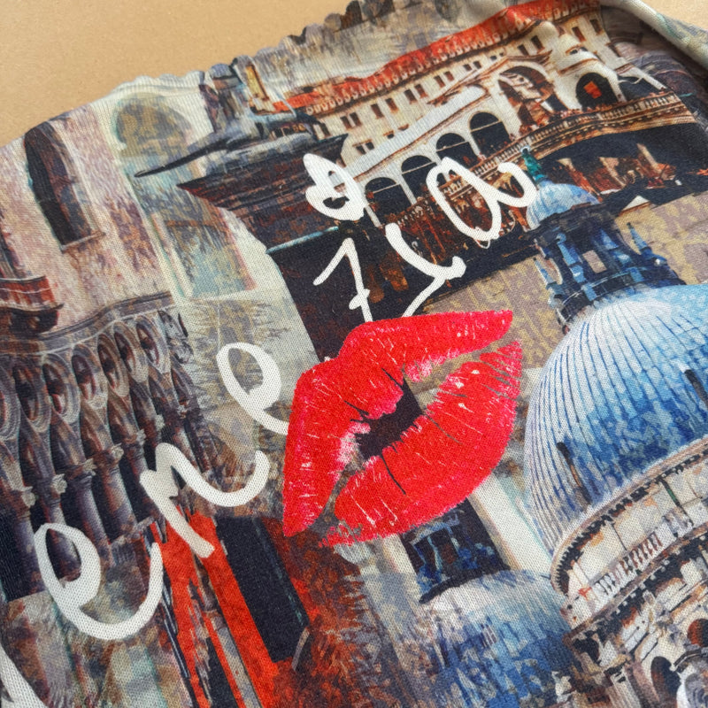Detailansicht: Sourced limited accessories and clothes Etoile du Monde Rome full print vintage sweatshirt – Logo, Nähte oder Material