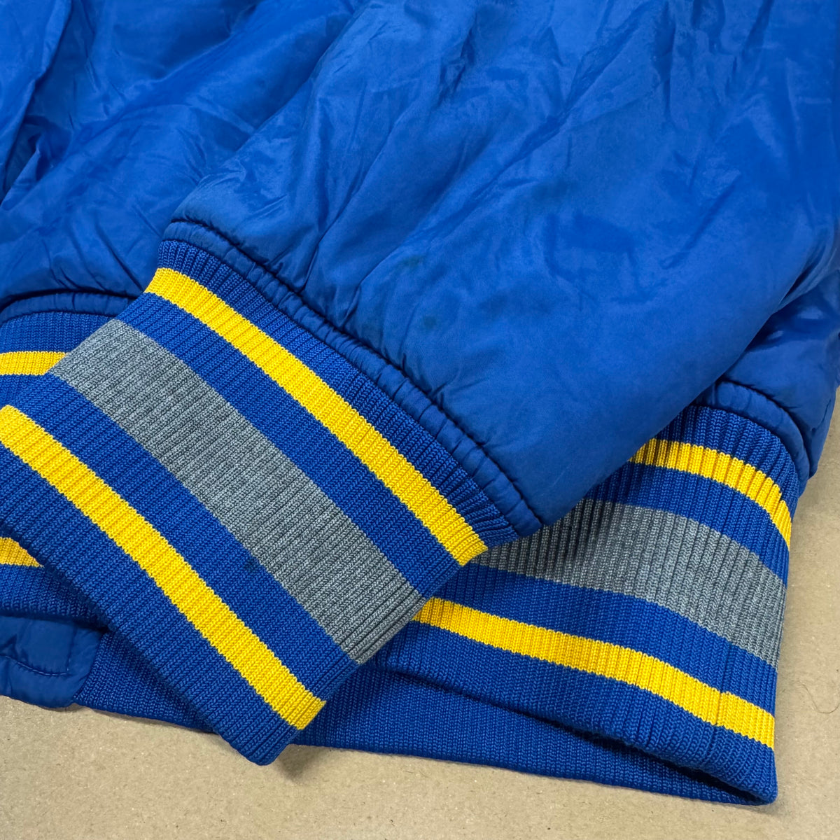 Evisu 52 used rain jacket – Close-up 8