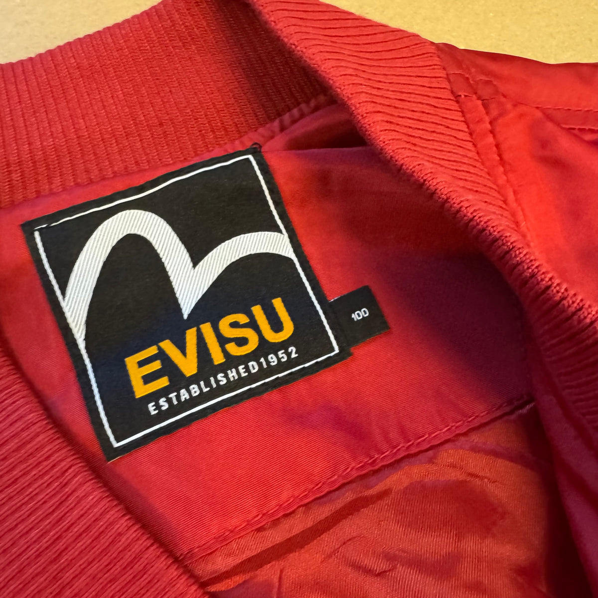 Evisu Alphabet red bomber raincoat – Close-up 5