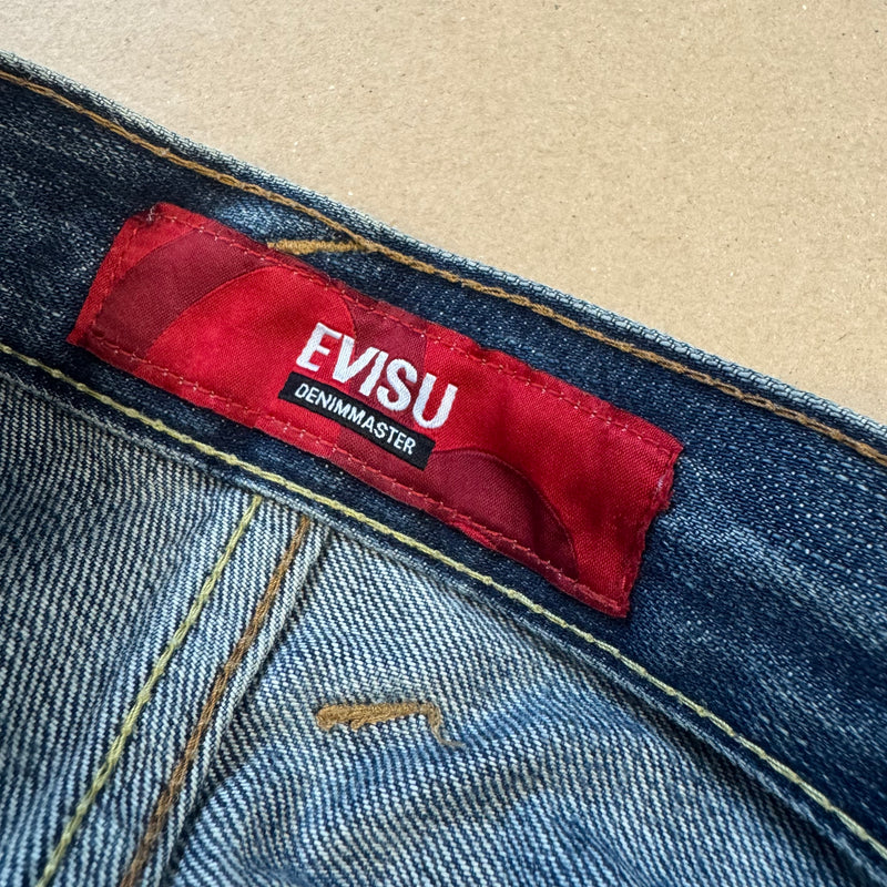 Detailansicht: Sourced limited accessories and clothes Evisu Genes vintage denim jeans – Logo, Nähte oder Material
