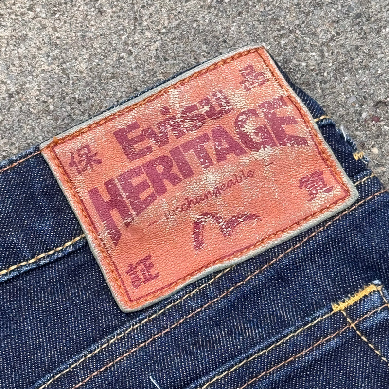 Detailansicht: Sourced limited accessories and clothes Evisu Heritage vintage straight leg jeans – Logo, Nähte oder Material