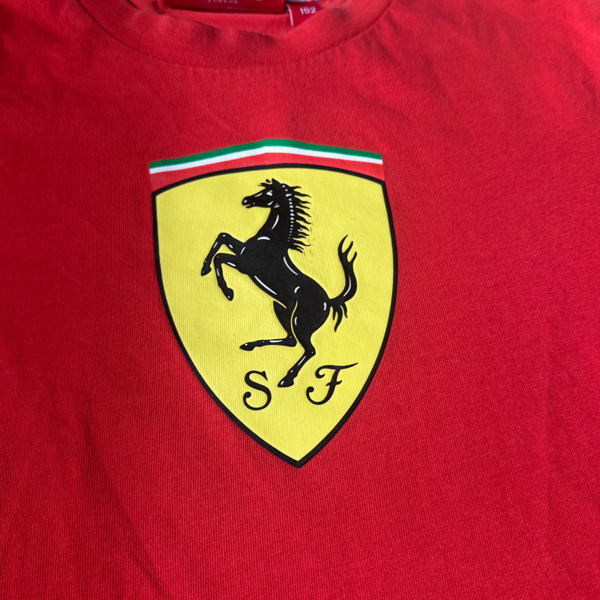 Ferrari Scuderia vintage printed t-shirt – Close-up 1