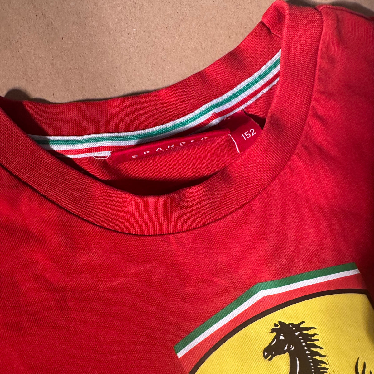 Ferrari Scuderia vintage printed t-shirt – Close-up 2
