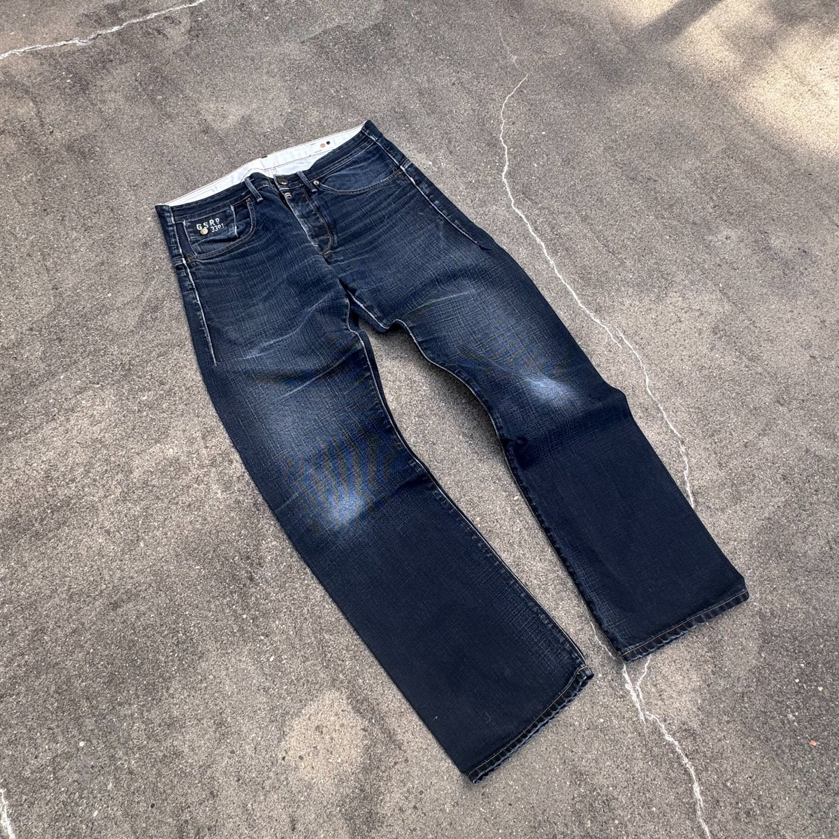 G-Star Denim 330 vintage jeans – Close-up 1