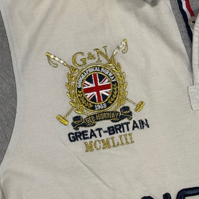 Detailansicht: Sourced limited accessories and clothes Geographical Norway Manchester polo – Logo, Nähte oder Material