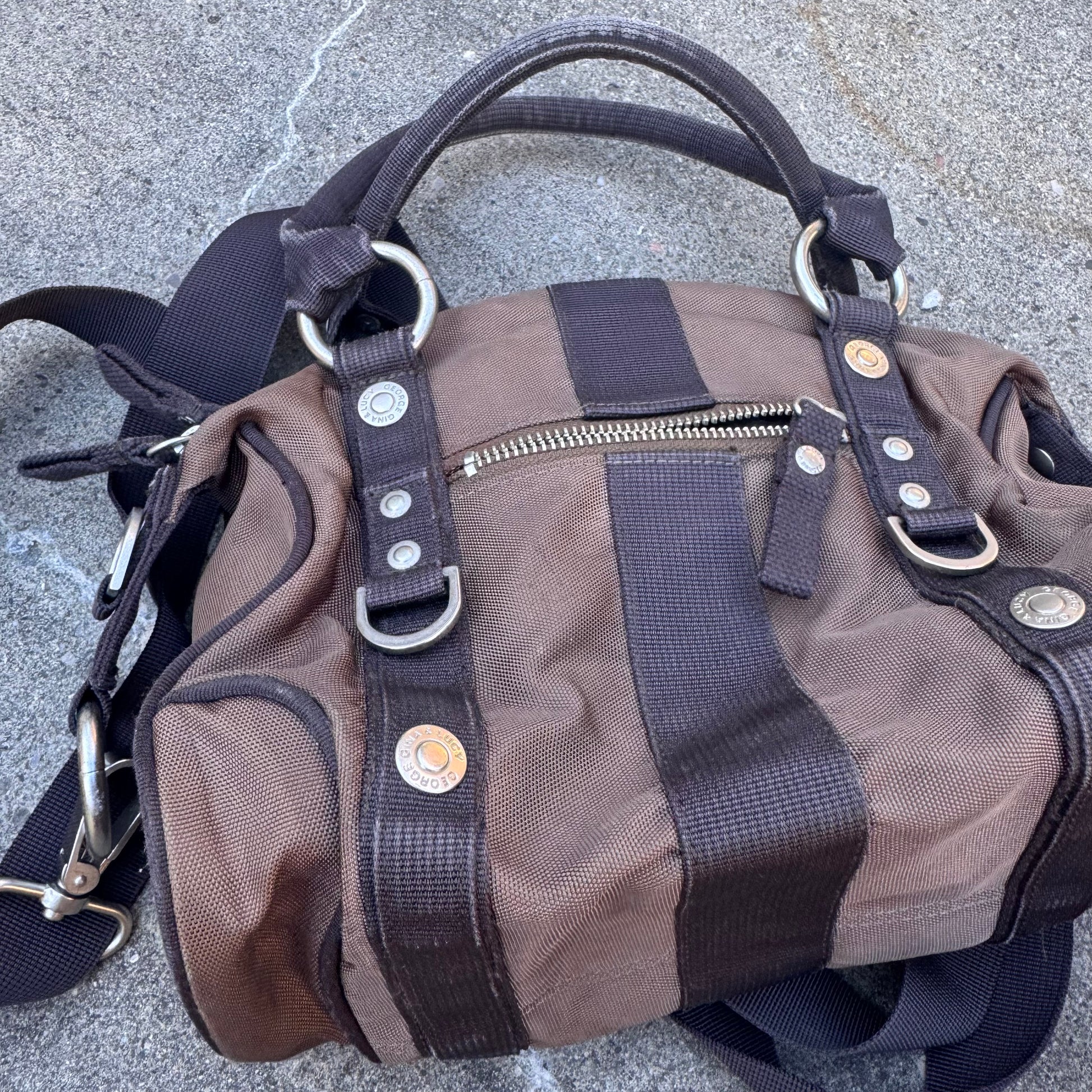 George Gina and Lucy Corteen Deluxe handbag – Close-up 3