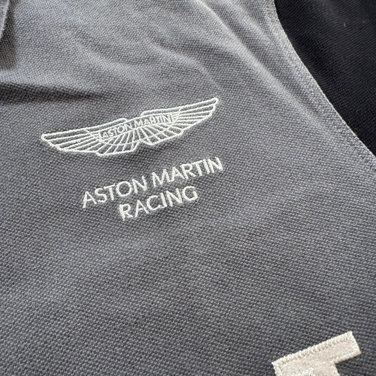 Hackett London Aston Martin Racing grey poloshirt – Close-up 3