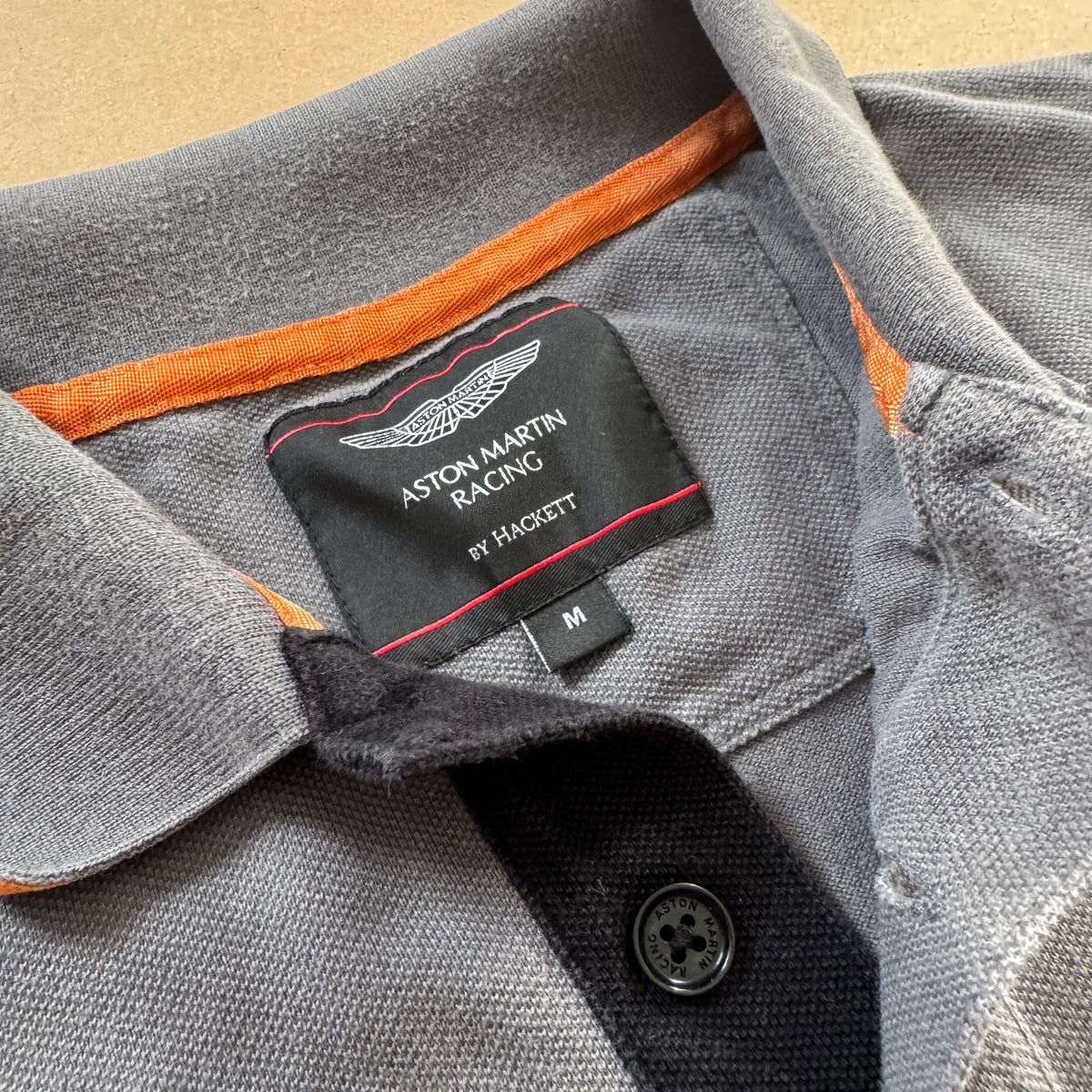 Hackett London Aston Martin Racing grey poloshirt – Close-up 4