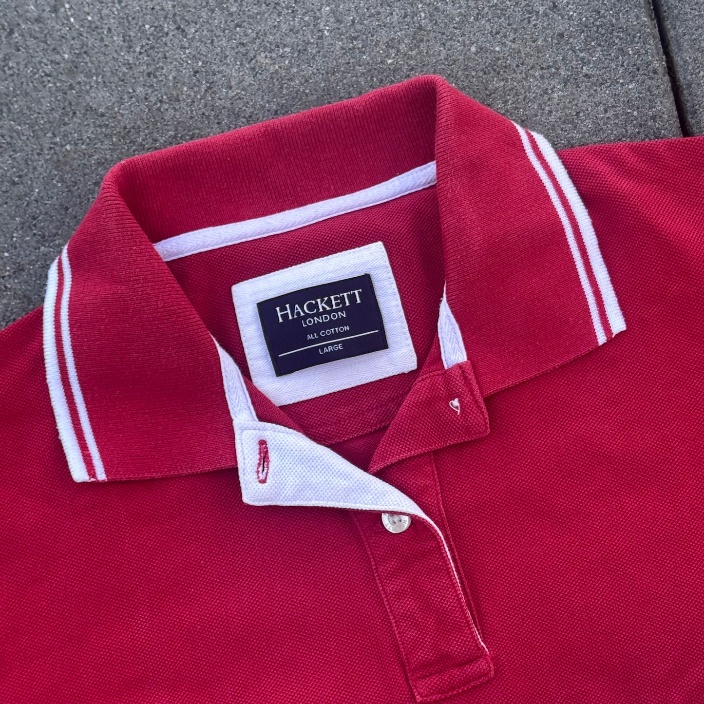 Hackett London red vintage womens poloshirt – Close-up 1