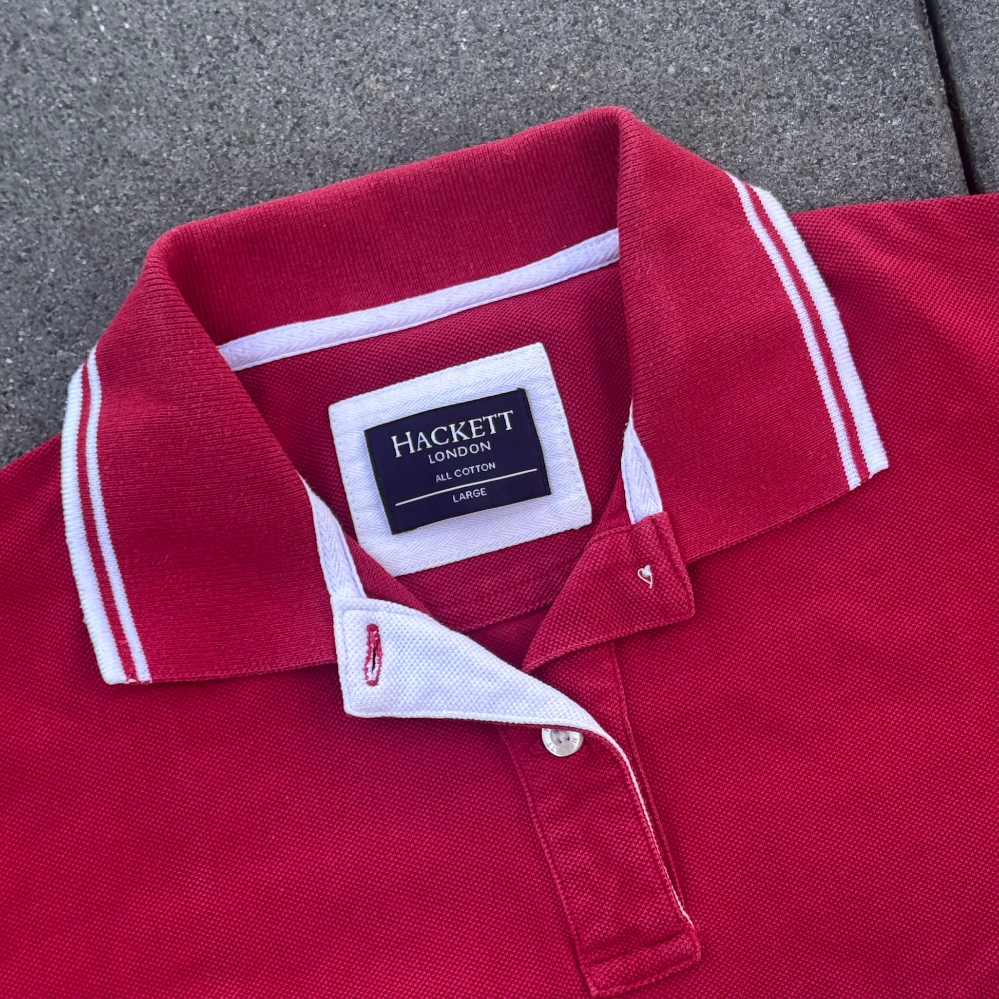 Hackett London red vintage womens poloshirt – Close-up 1