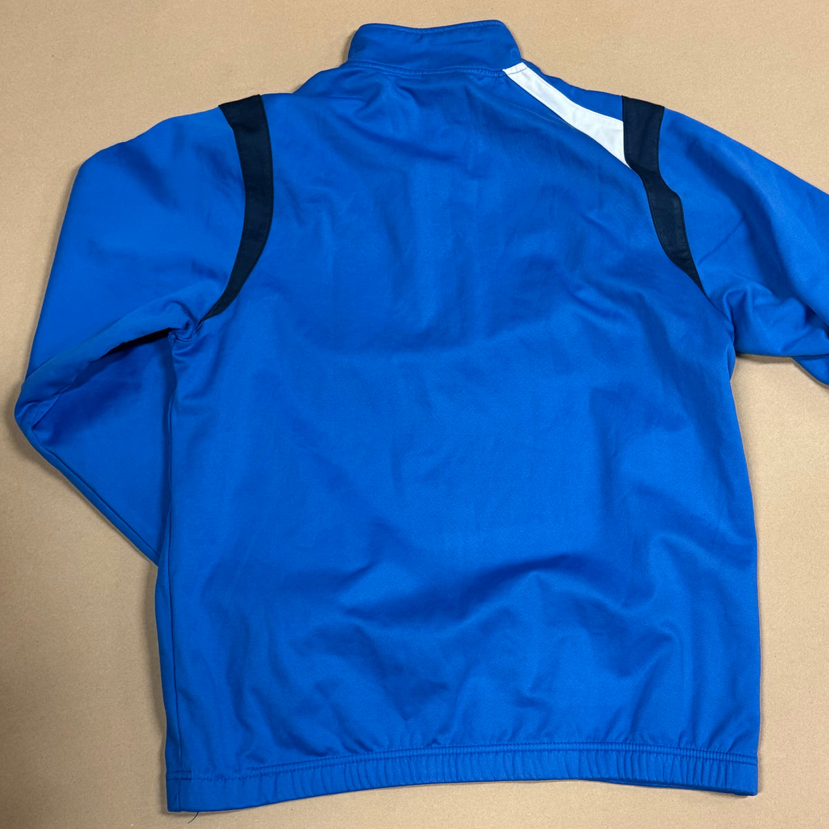 Joma blue sportswear sweatshirt – Close-up 1