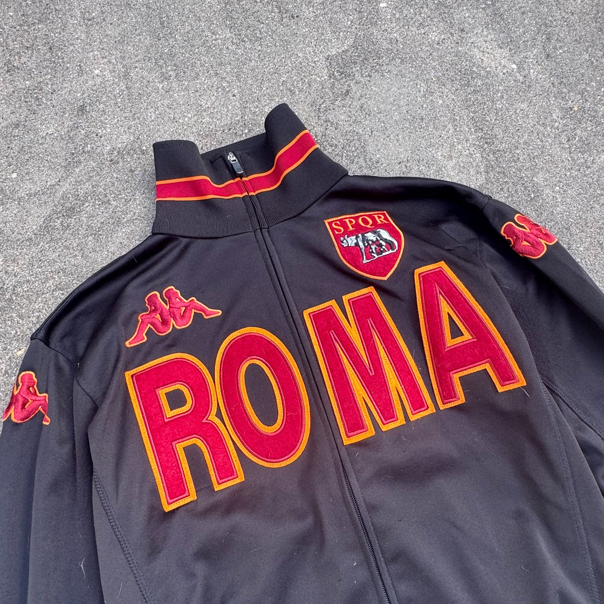 Kappa Roma streetwear black track jacket – Close-up 1