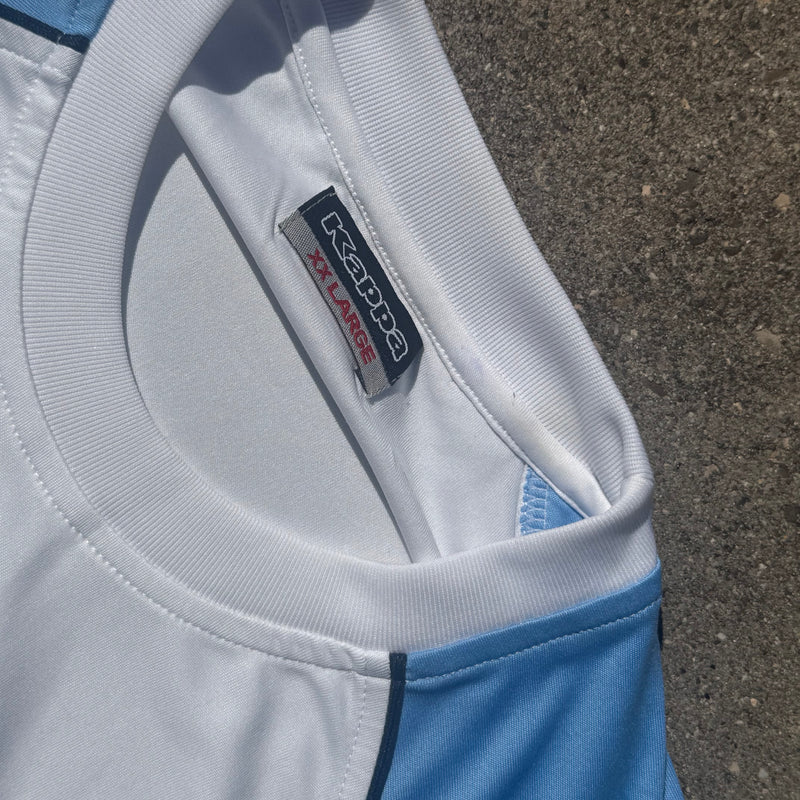 Detailansicht: Sourced limited accessories and clothes Kappa streetwear white sports T-shirt – Logo, Nähte oder Material