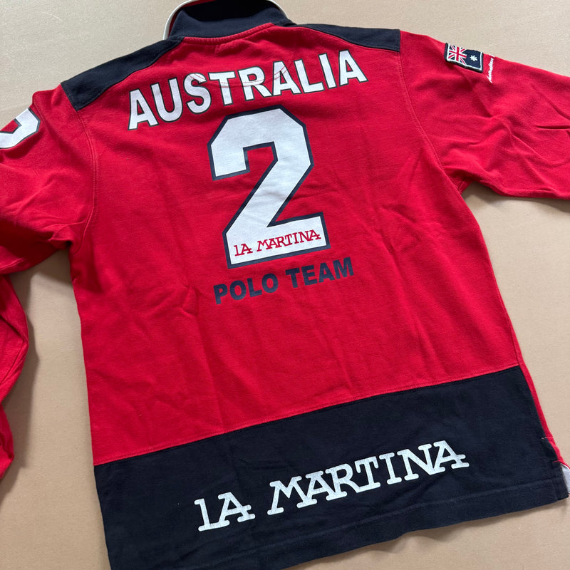 Detailansicht: Sourced limited accessories and clothes La Martina Australia red longsleeve polo – Logo, Nähte oder Material