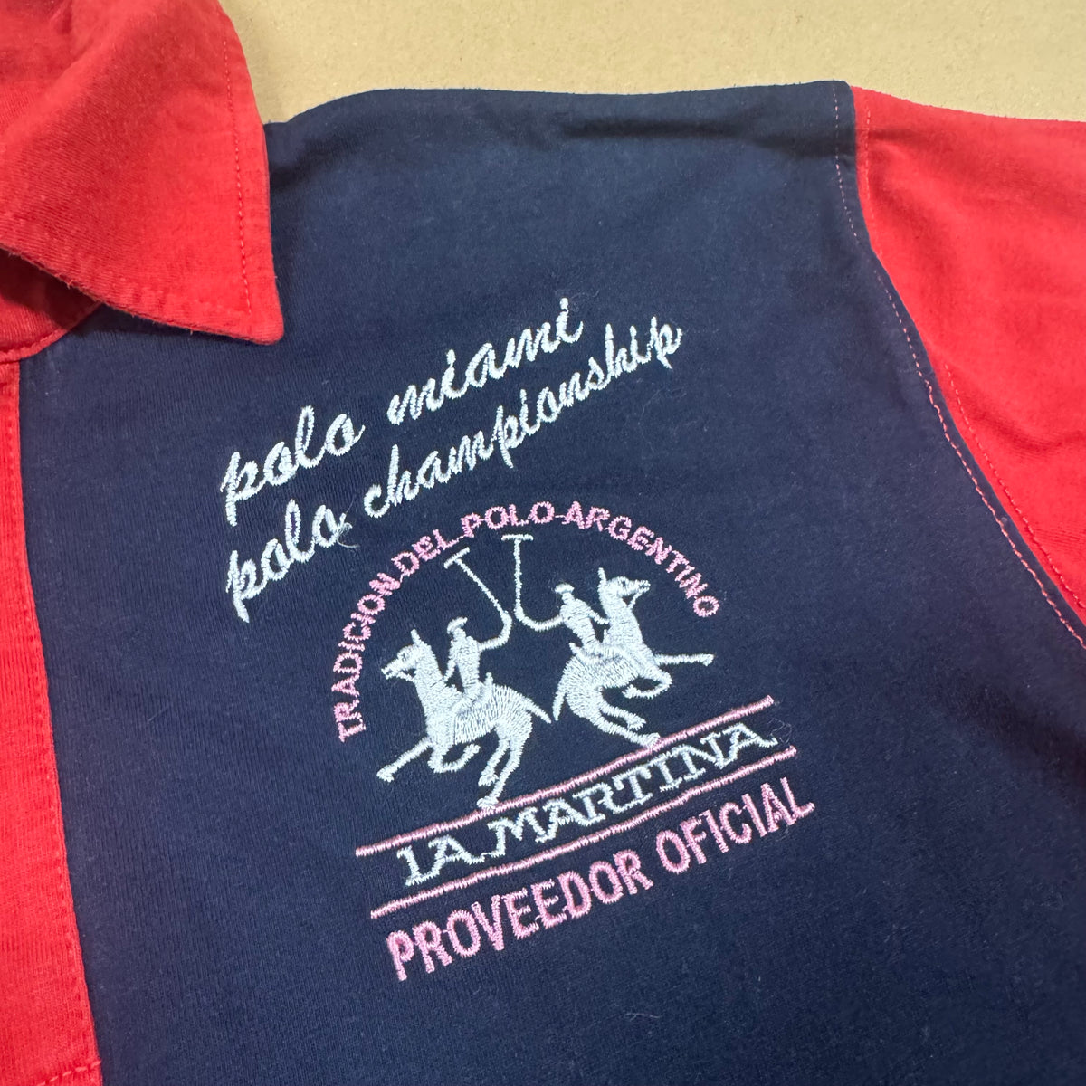 La Martina Flamingos red long-sleeve polo shirt – Close-up 2