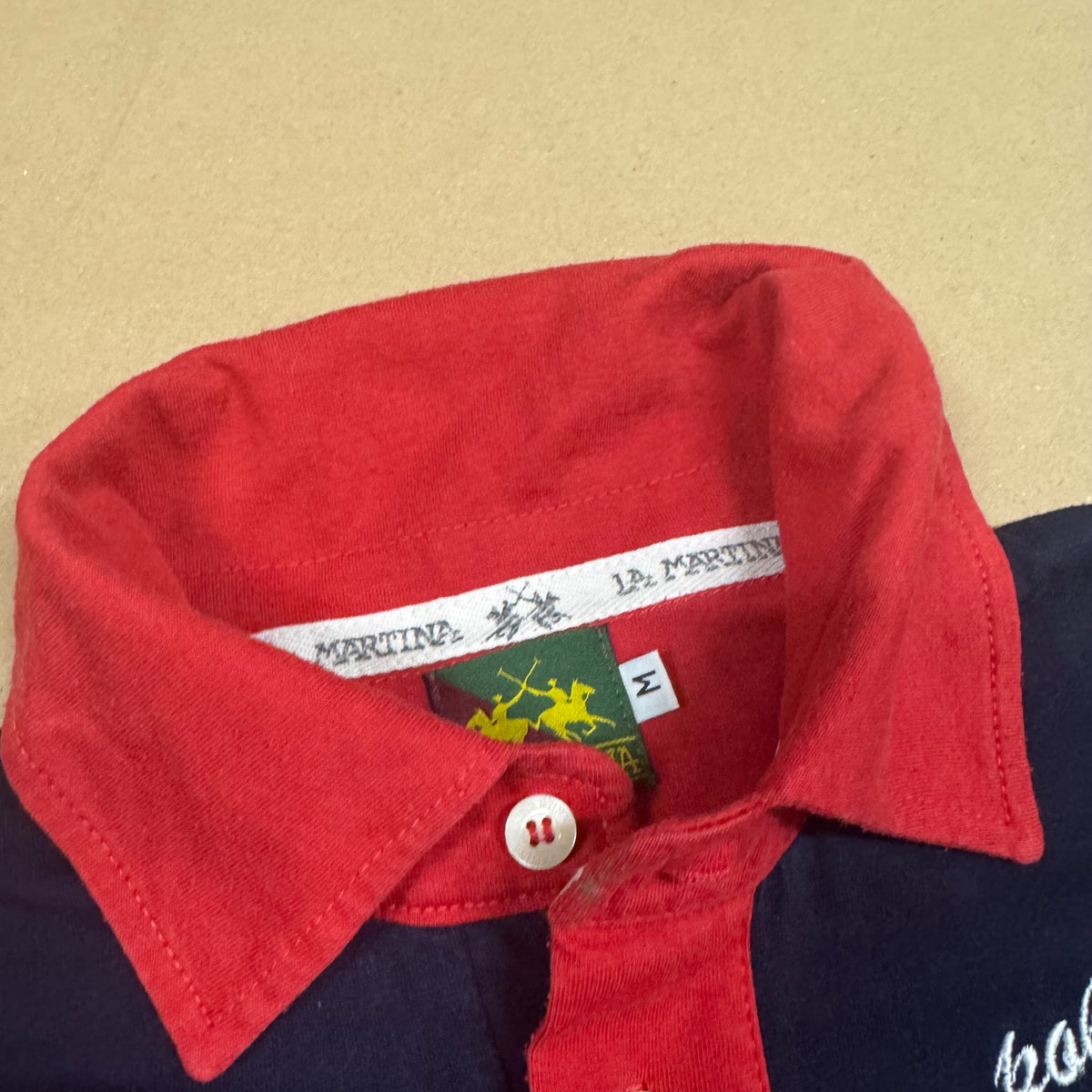 La Martina Flamingos red long-sleeve polo shirt – Close-up 3