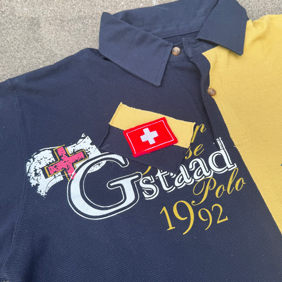 La Martina Gstaad 1992 vintage longsleeve polo – Close-up 1