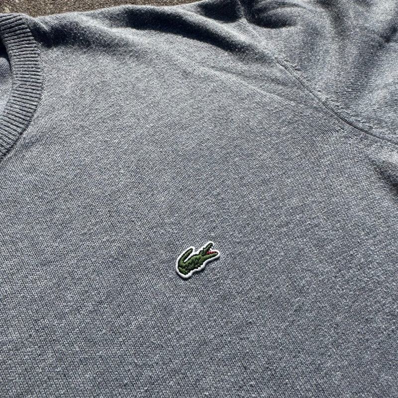 Detailansicht: Sourced limited accessories and clothes Lacoste grey classic retro sweatshirt – Logo, Nähte oder Material