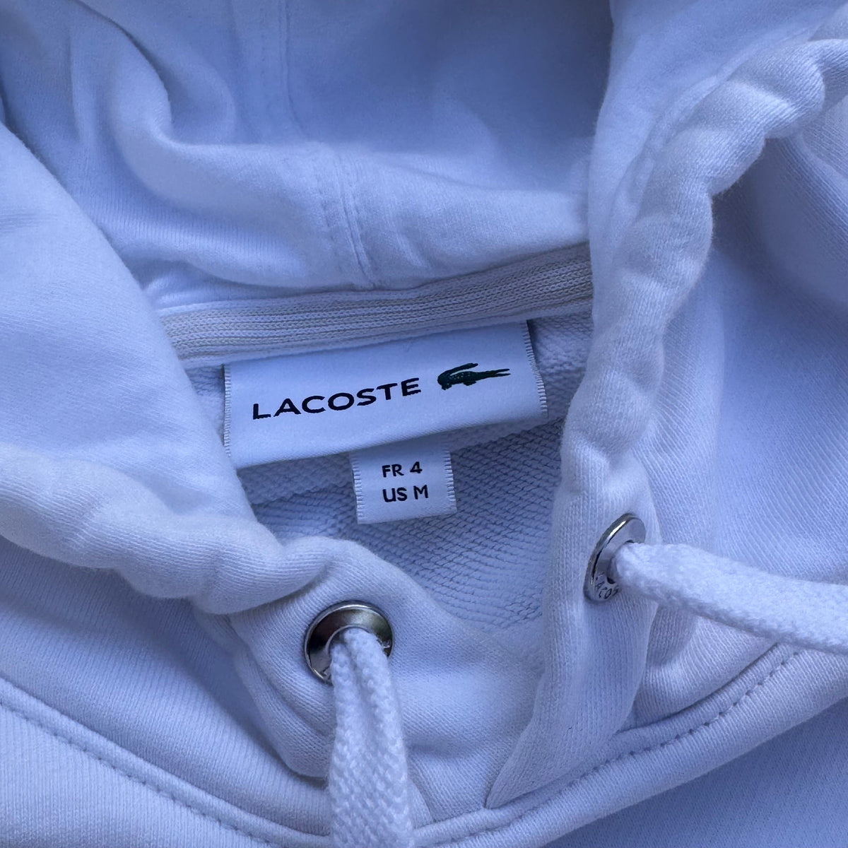 Lacoste white casual designer hoodie – Close-up 3