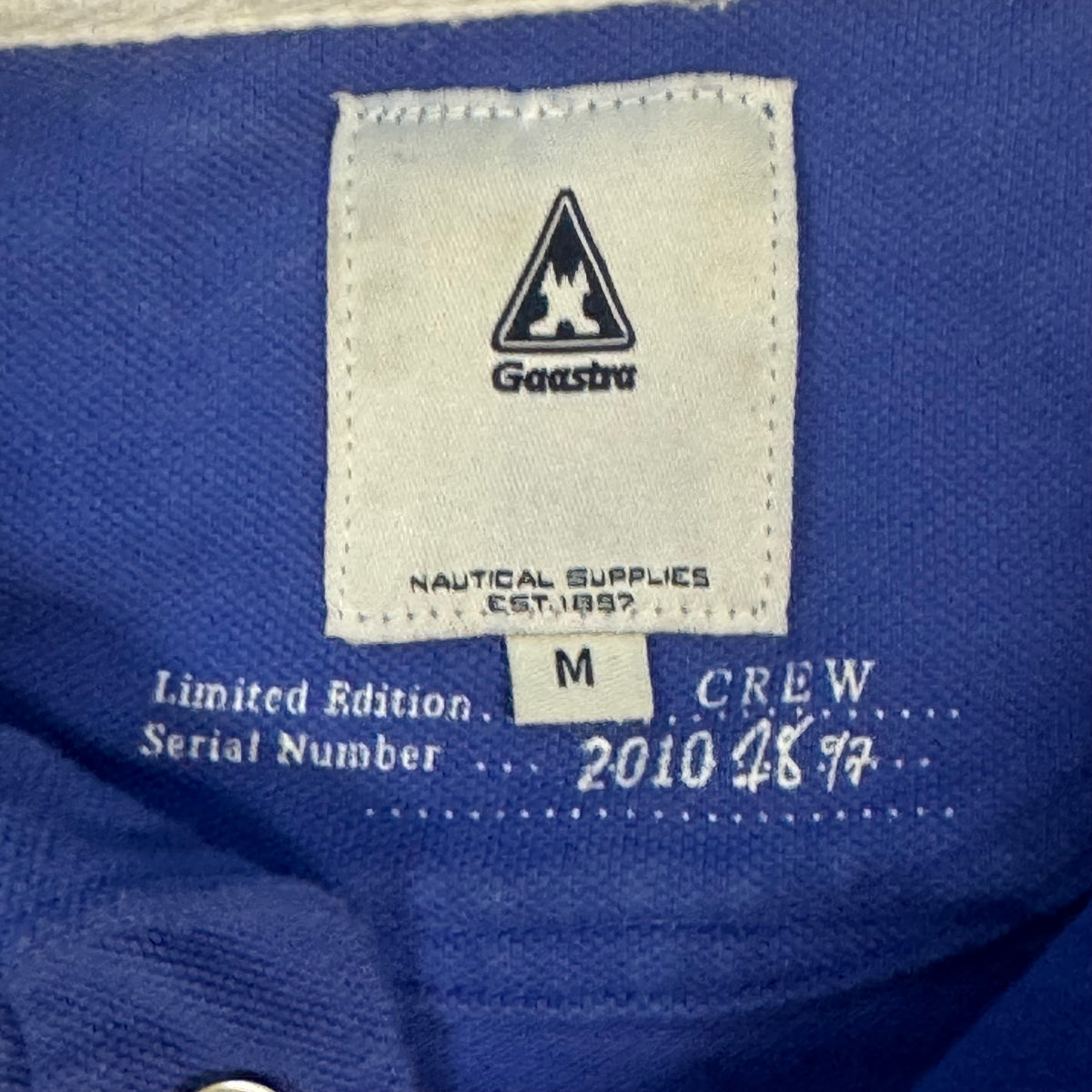 Les Voiles de St. Tropez France Poloshirt – Close-up 3