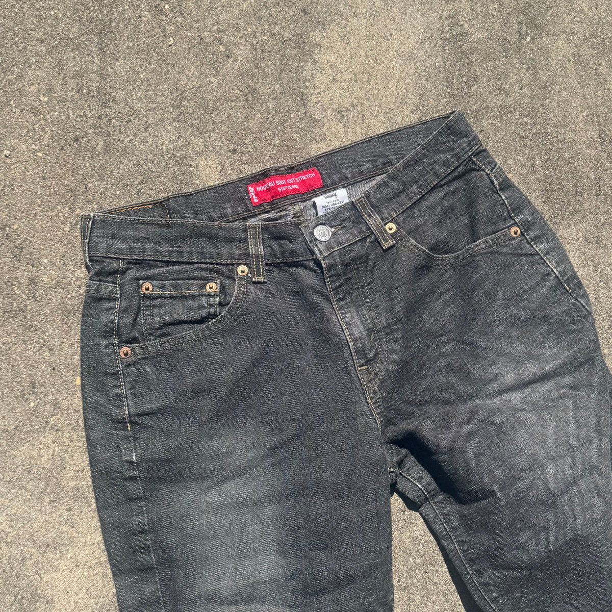 Levi Strauss 515 bootcut high waist jeans – Close-up 3