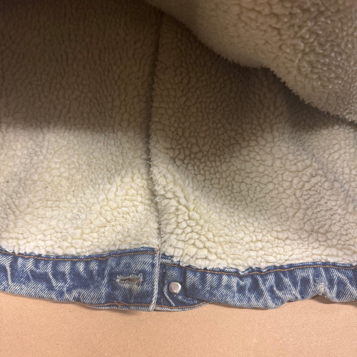 Levi Strauss vintage fluffy denim jacket – Close-up 7
