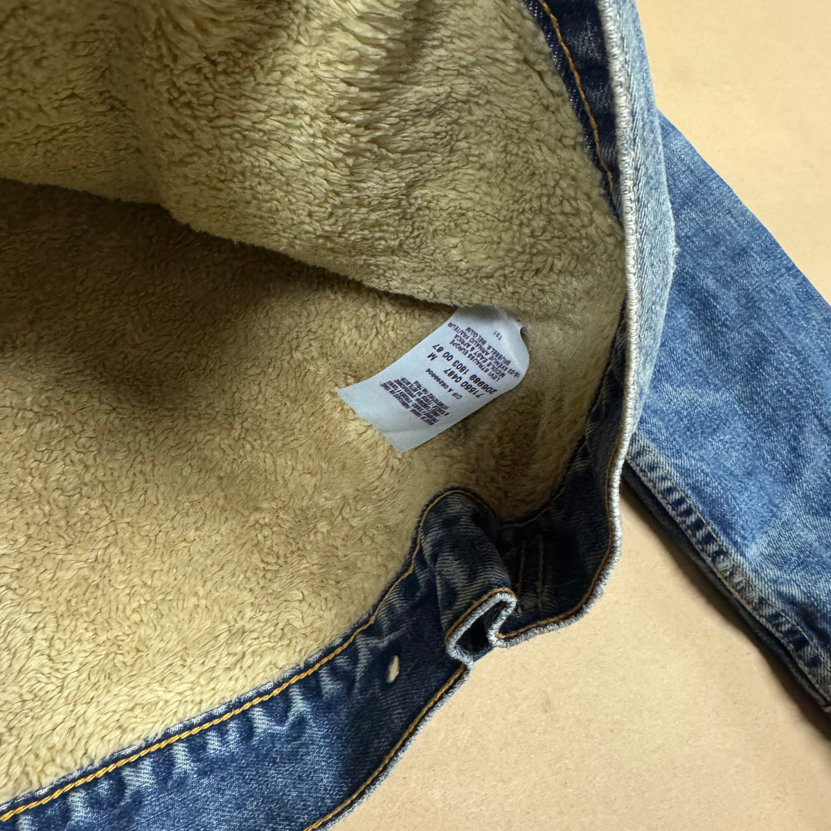 Levi Strauss vintage puffered denim jacket – Close-up 5