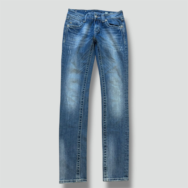 Detailansicht: Sourced limited accessories and clothes Miss Me rhinestones slim jeans – Logo, Nähte oder Material