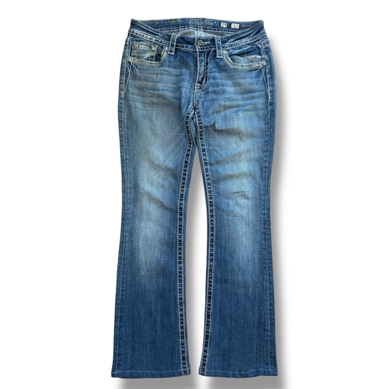 Detailansicht: Sourced limited accessories and clothes Miss Me Y2K vintage wide leg jeans – Logo, Nähte oder Material