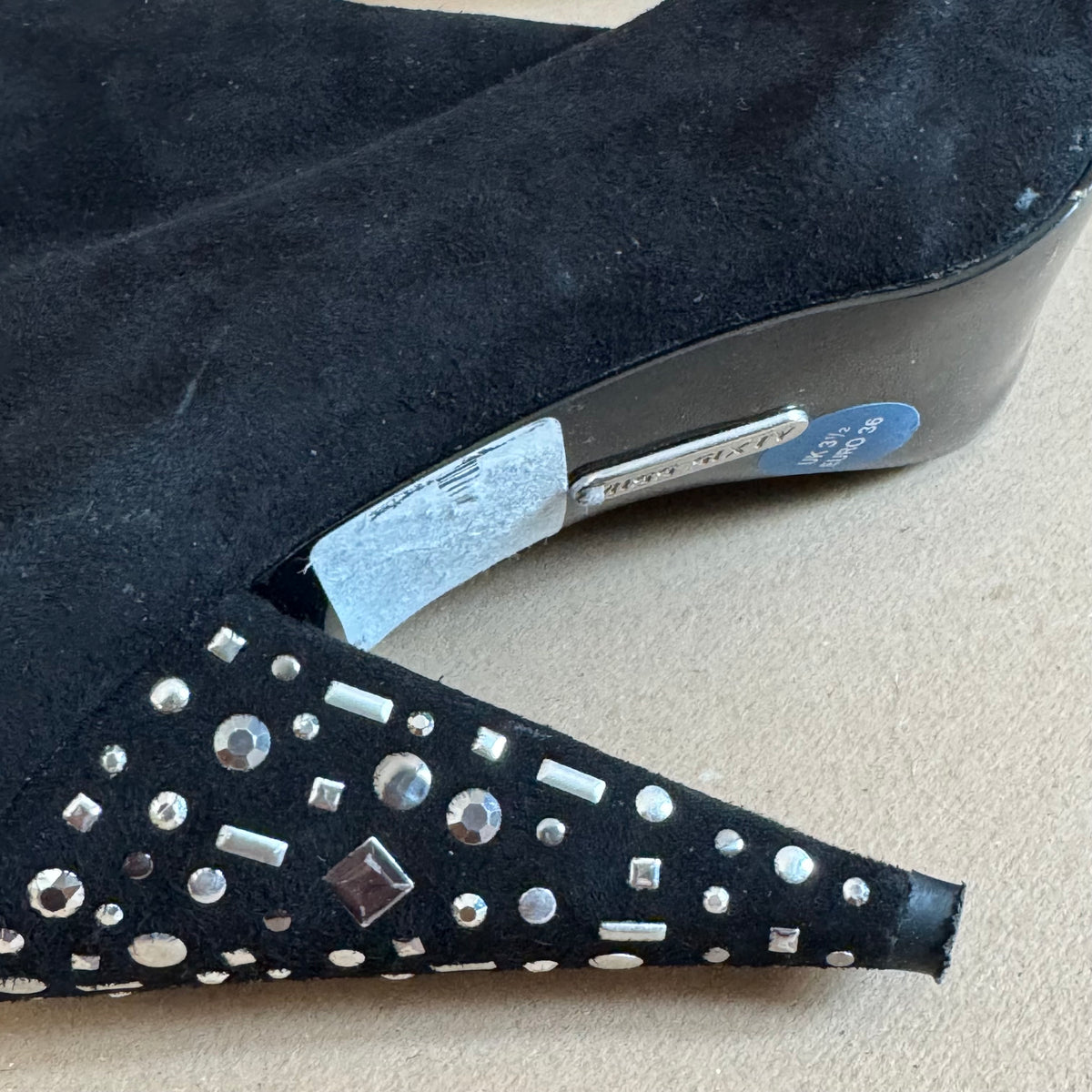 Miss Sixty black high heels with silver details – Close-up 2