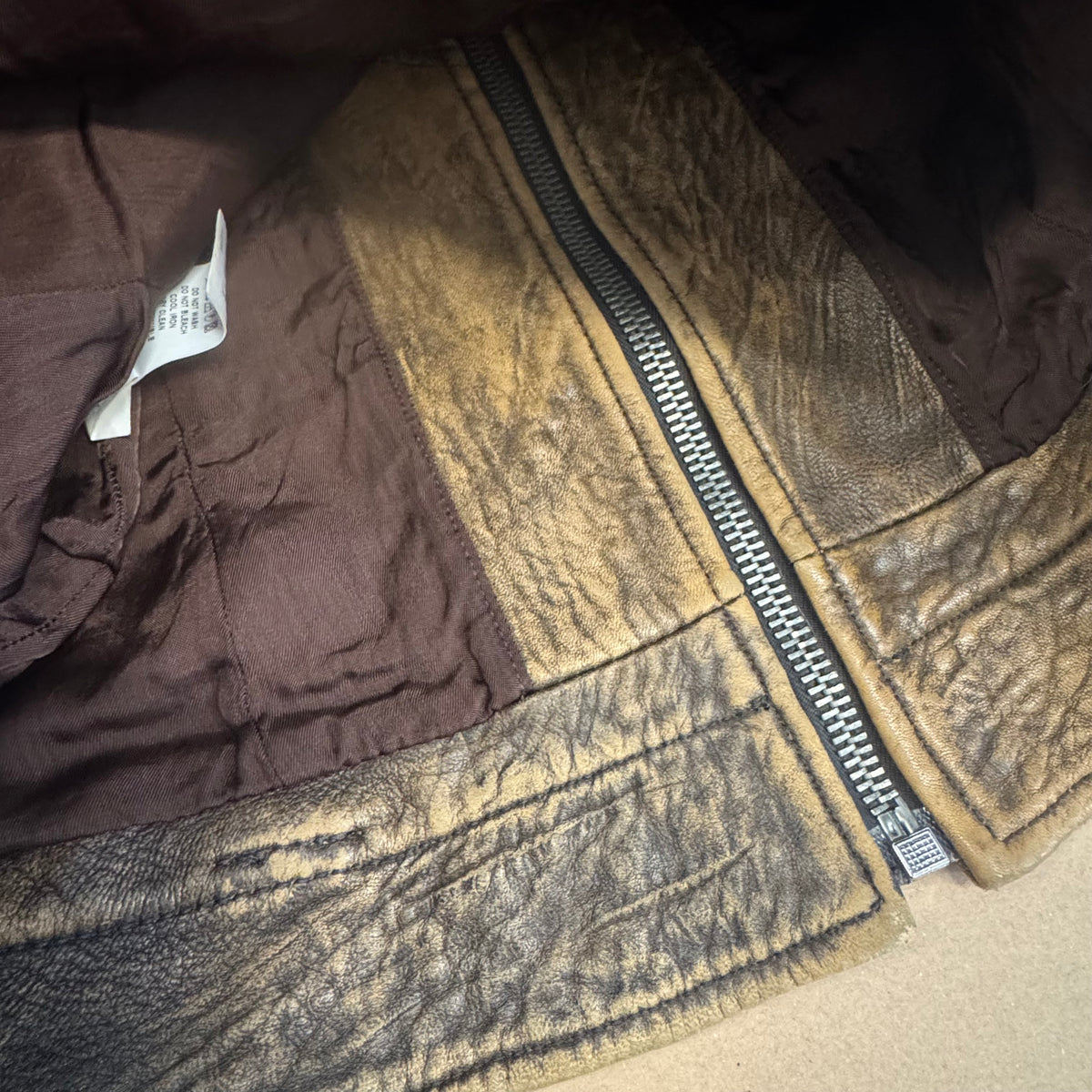 Miss Sixty stylish women's leather jacket – Close-up 8