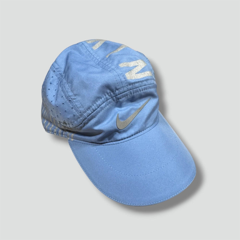 Sourced limited accessories and clothes Nike Fly Dri-FIT sky blue sportswear cap – Secondhand Streetwear