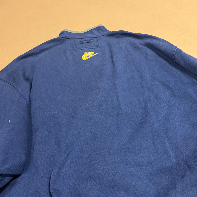 Detailansicht: Sourced limited accessories and clothes Nike sports vintage 90s zip jacket – Logo, Nähte oder Material
