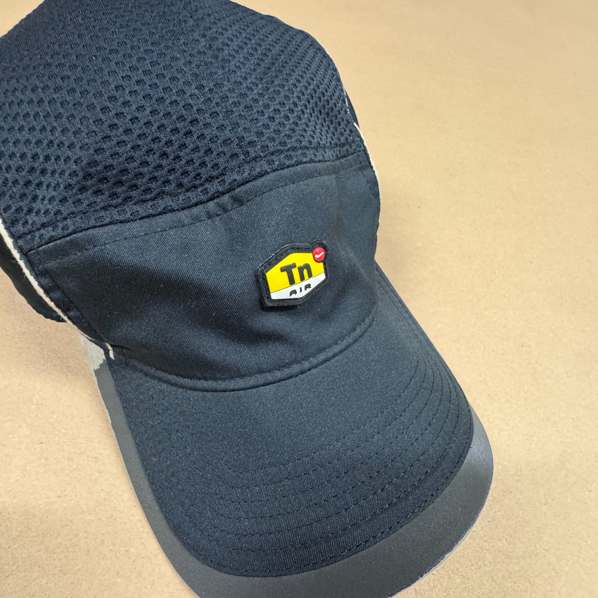 Nike Tn Hat Aerobill AW84 black – Close-up 2