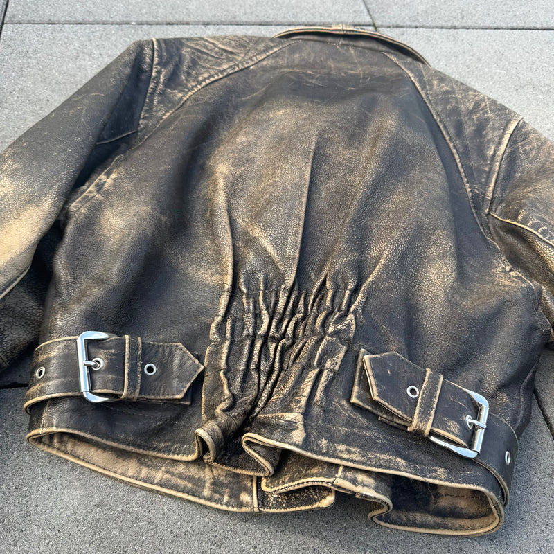 Detailansicht: Sourced limited accessories and clothes Nouvelle Generation di Moda vintage leather jacket – Logo, Nähte oder Material