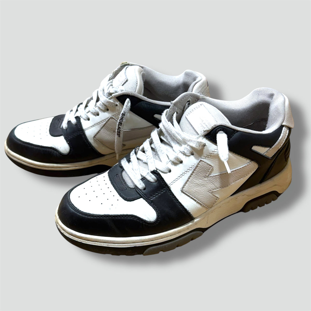 Off-White Out of Office sneakers black and whit