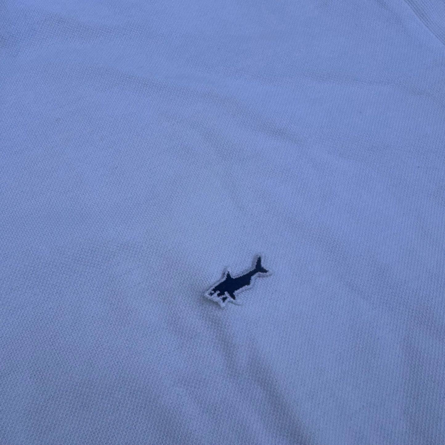Paul & Shark classic white poloshirt – Close-up 2