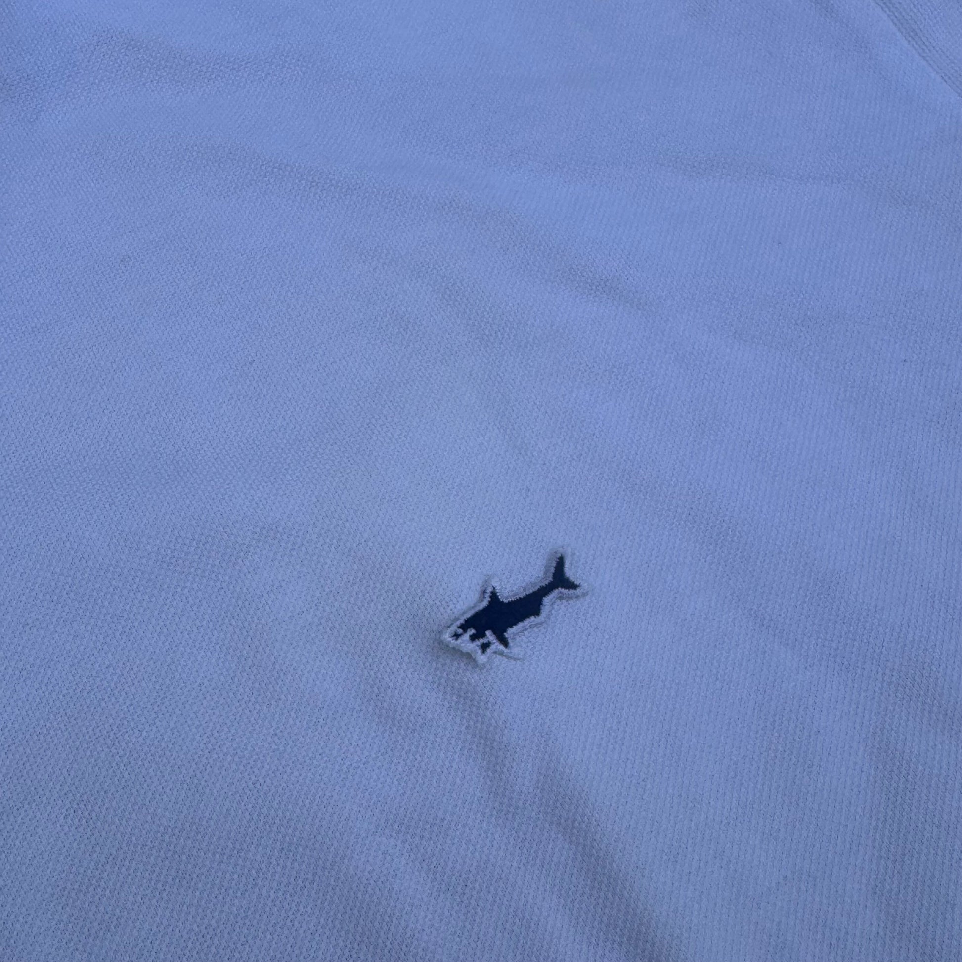 Paul & Shark classic white poloshirt – Close-up 2