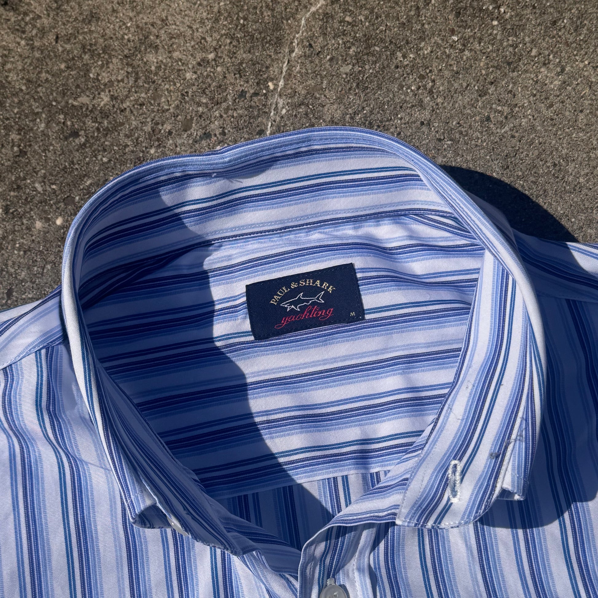 Paul & Shark retro blue striped shirt – Close-up 1