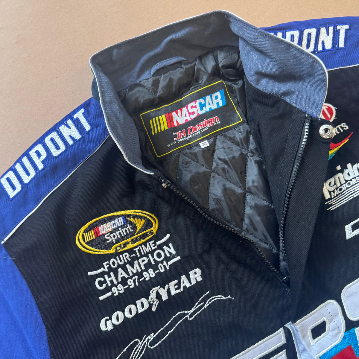 Pepsi Streetwear 00s retro racing jacket – Close-up 3