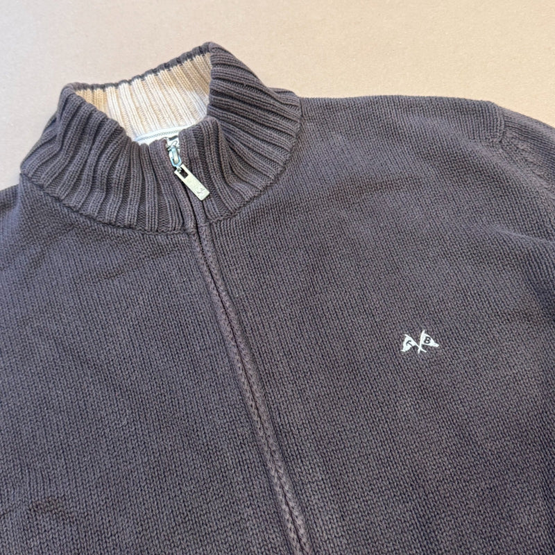Detailansicht: Sourced limited accessories and clothes Thomas Burberry vintage knitted jacket – Logo, Nähte oder Material