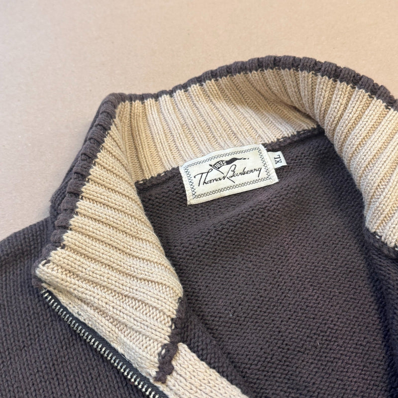 Detailansicht: Sourced limited accessories and clothes Thomas Burberry vintage knitted jacket – Logo, Nähte oder Material