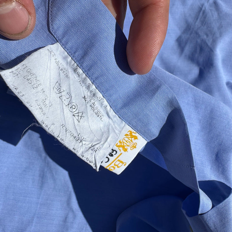 Detailansicht: Sourced limited accessories and clothes Burberry vintage sky blue loose shirt – Logo, Nähte oder Material