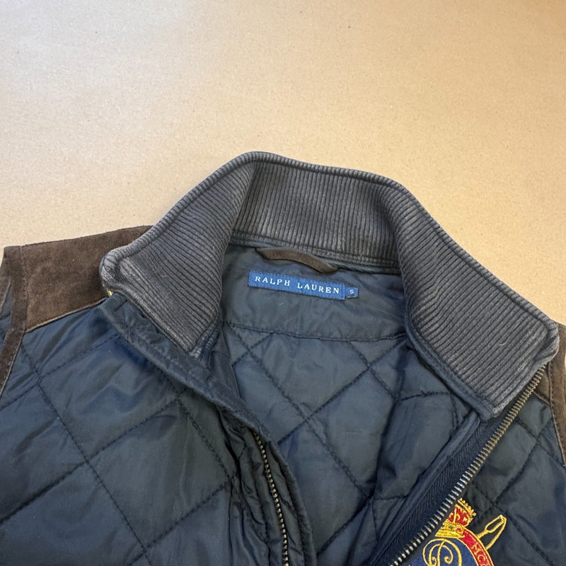 Detailansicht: Sourced limited accessories and clothes Ralph Lauren vintage women's riders vest – Logo, Nähte oder Material