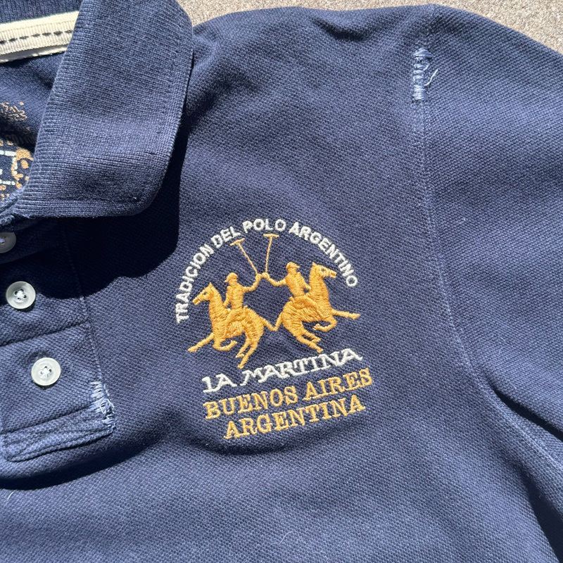 Detailansicht: Sourced limited accessories and clothes La Martina vintage black no2 polo shirt – Logo, Nähte oder Material