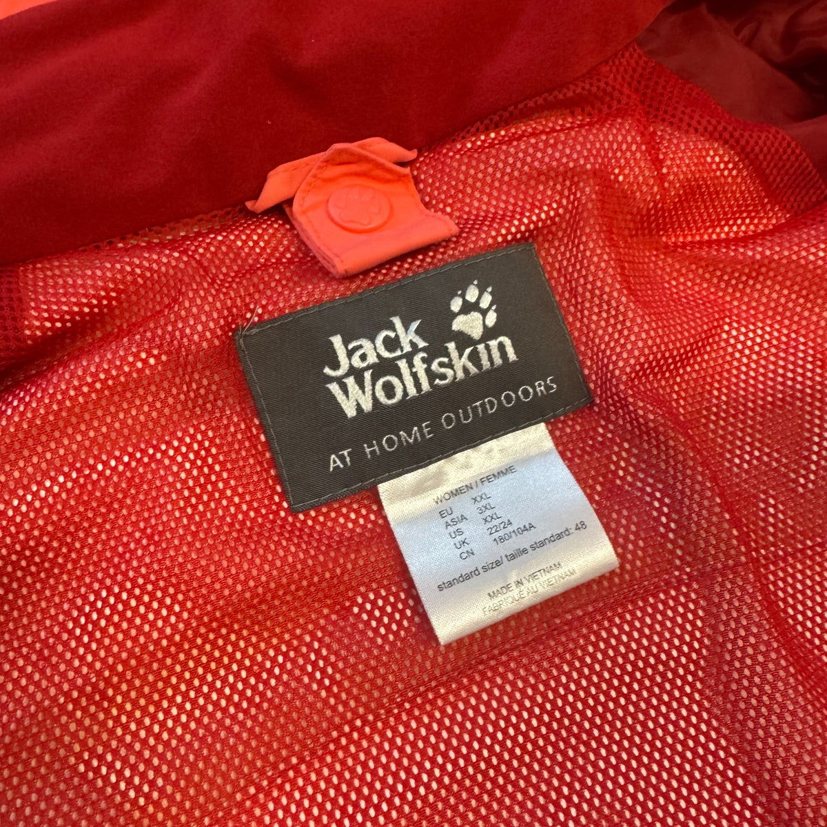 Jack Wolfskin pink rain-protective jacket
