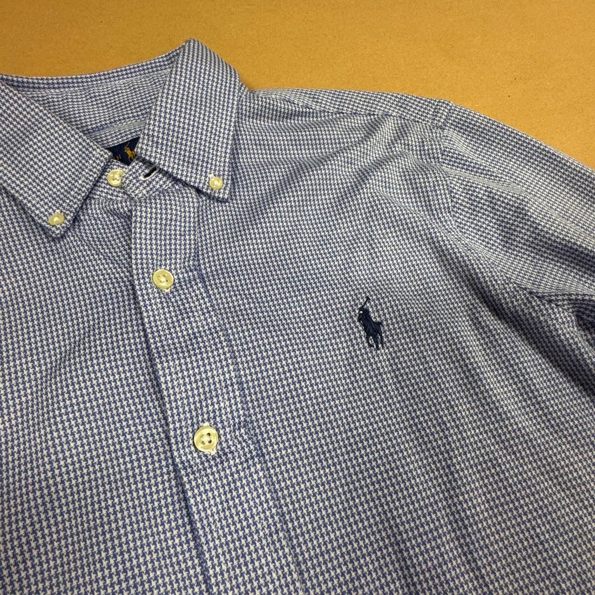 Polo Ralph Lauren checkered blue shirt – Close-up 1